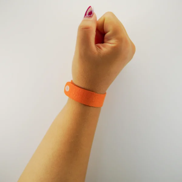 تصویر دستبند دافع حشرات